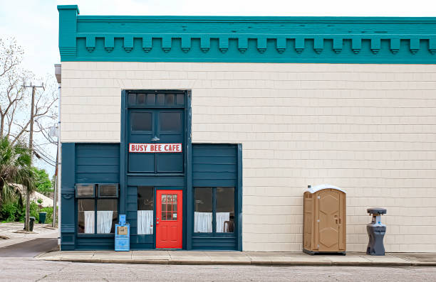 Best Porta potty rental near me  in Clarence, IA